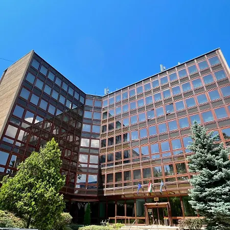 Estella Superior Hotel Eger