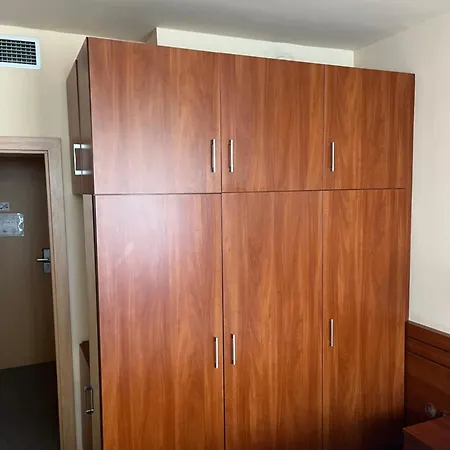 Estella Superior Готель