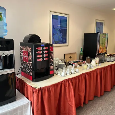 호텔 Estella Superior 2*