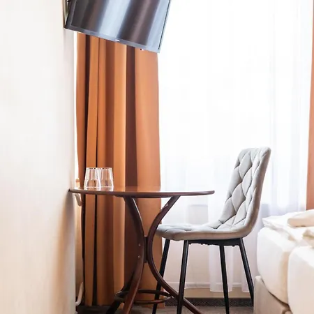 Estella Superior Hotell