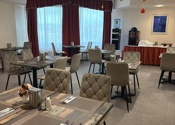 Hotel Estella Superior Eger